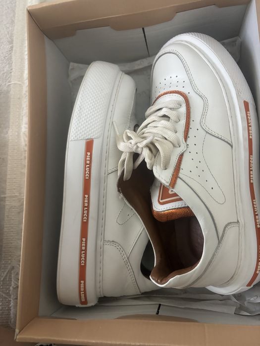 Pier lucci кросс белый новый