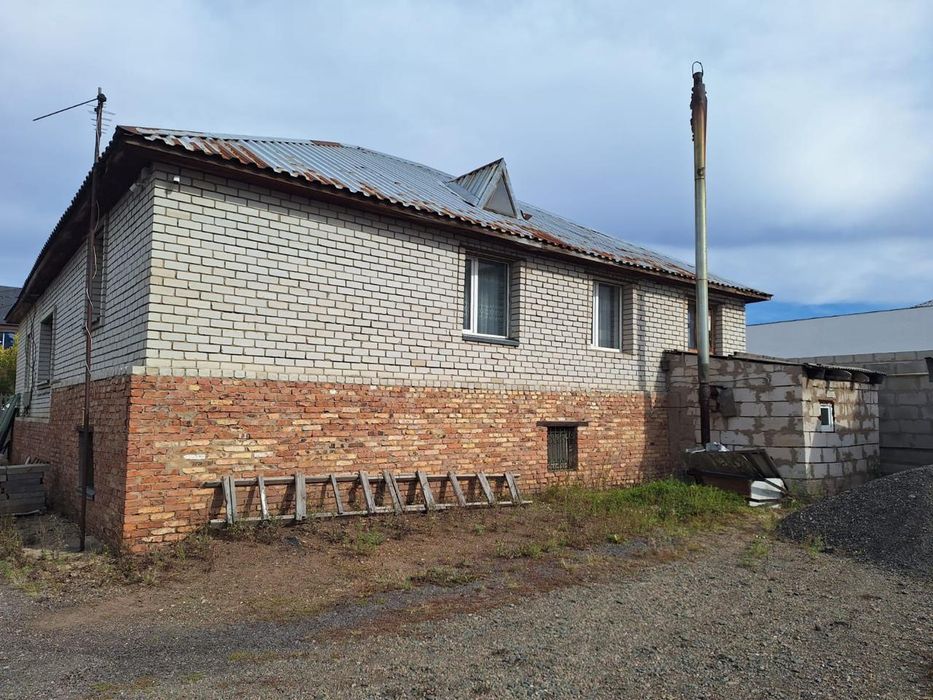 Продам дом  на слом