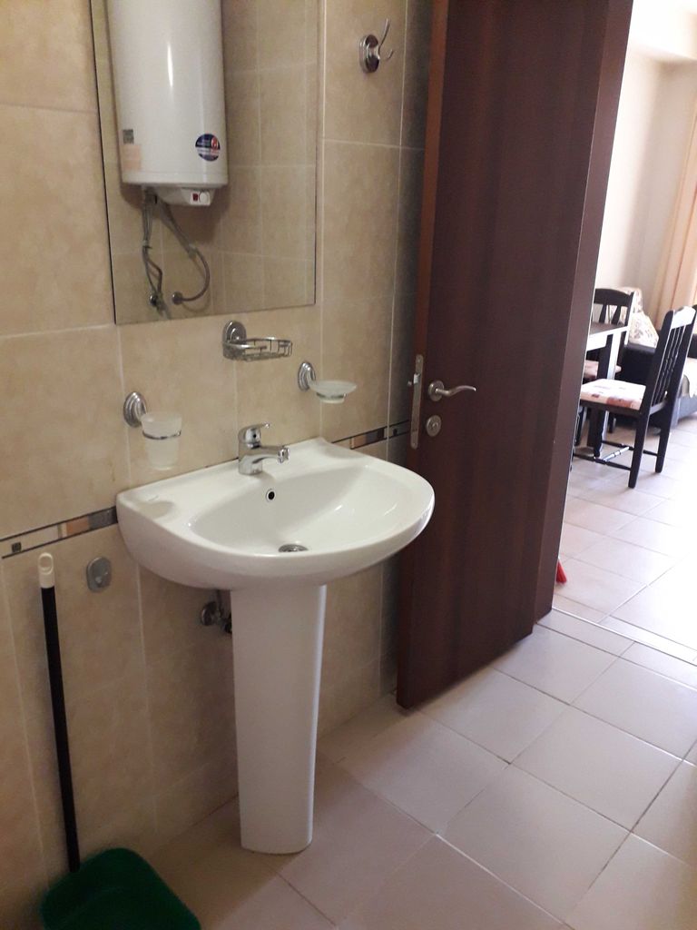 Дава се под наем Едностаен апартамент в Свети Влас - 46 кв.м за 250 € - Снимка #15