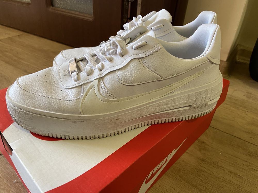 Маратонки Nike air force 1 PLT.AF.ORM