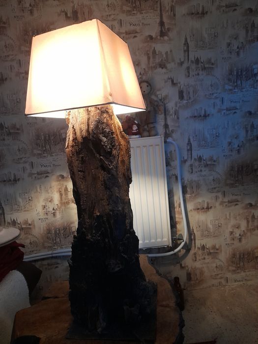 Lampadar veioza din lemn