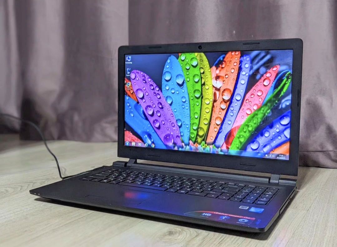 Ноутбук LENOVO 15.6"/500GB/4GB