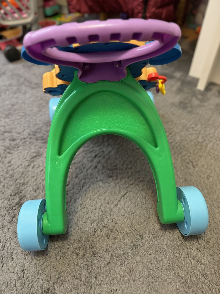 Музикална проходилка ( уокър) Fisher Price