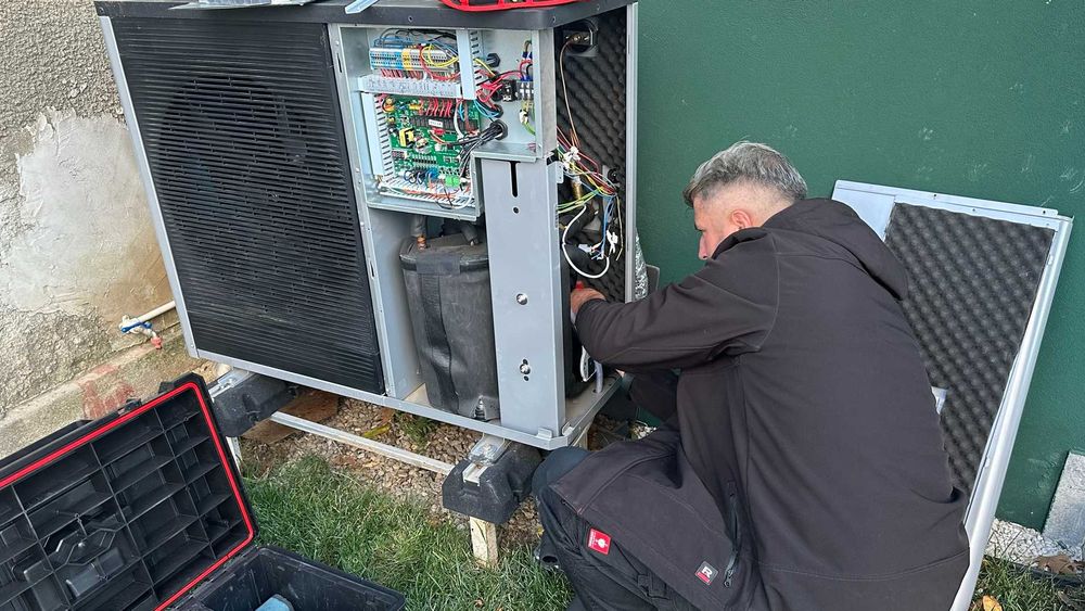 Pompa de caldura Domusa (compresor premiat Toshiba)-Montaj si garantie