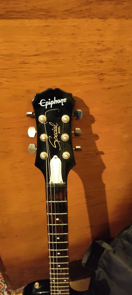 Chitara electrica Epiphone, special model