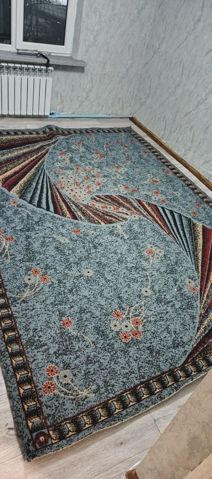 Ковёр, палас 2.4*3.3