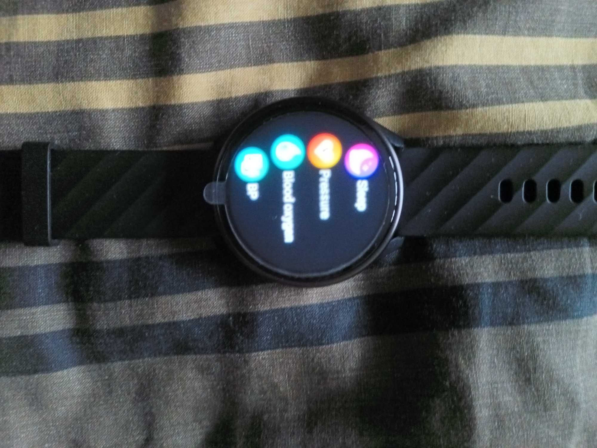 Смарт часовник Smart watch