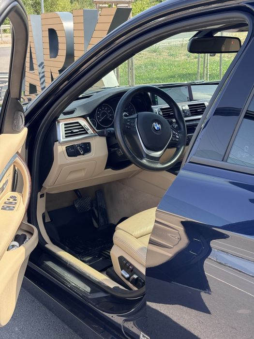 BMW 328i x Drive 2016