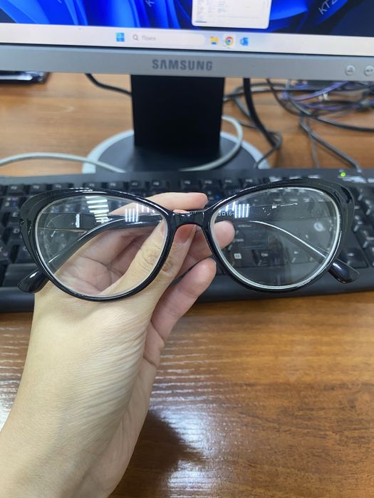 Отдам очки для зрения -3