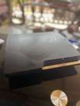 Vand playstation 3 cu manete si jocuri