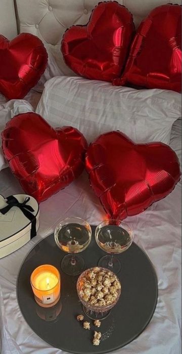 фольгированные шарики в сердечку