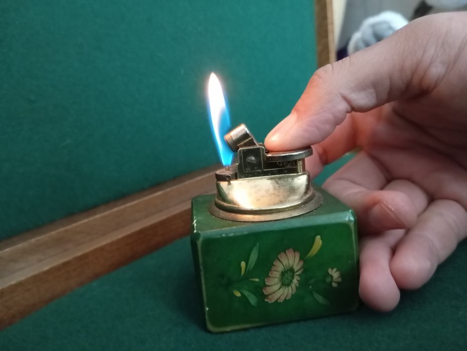 Настолна Газова Запалка