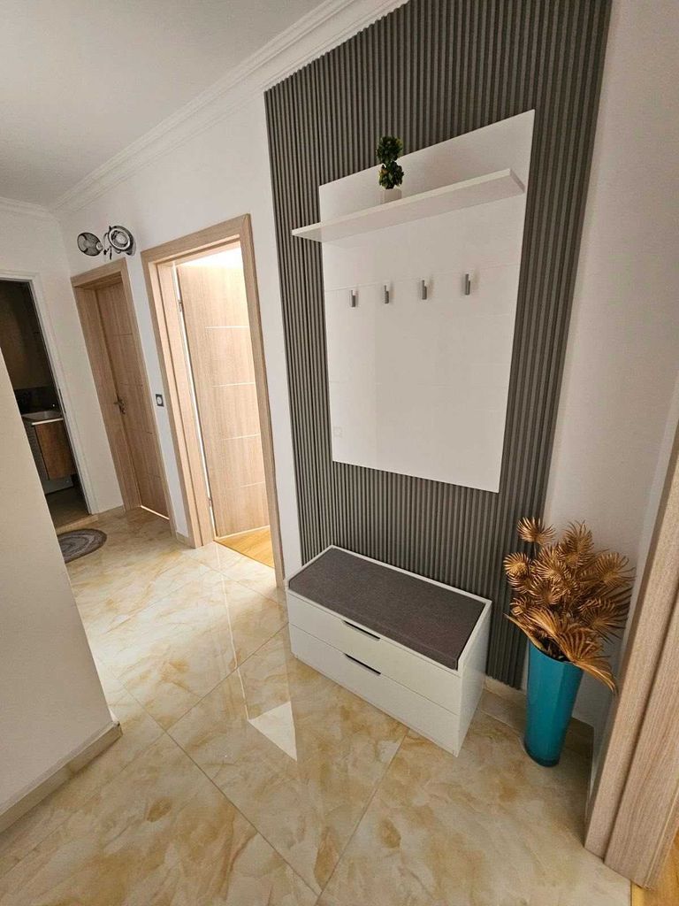 Продава се Тристаен апартамент в к.к. Слънчев бряг - 81 кв.м за 1568 €/кв.м - Снимка #7