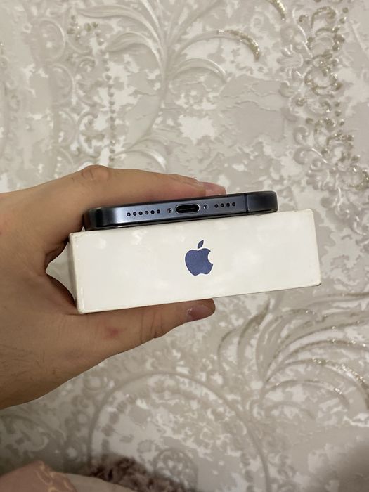 Iphone 15 pro max esim