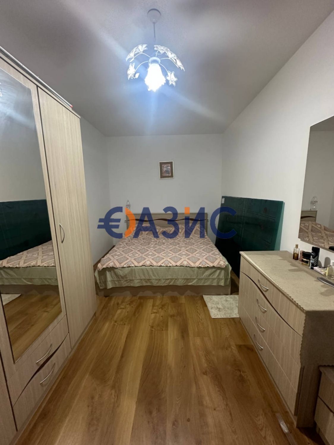 Двустаен апартамент в комплекс Сиана, 65 кв.м., Свети Влас, България,
