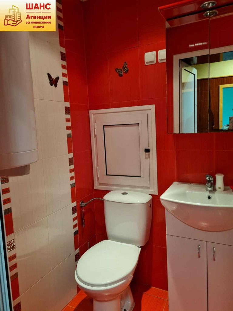 Продава се Двустаен апартамент в Плевен, Дружба 2 - 64 кв.м за 1043 €/кв.м - Снимка #1