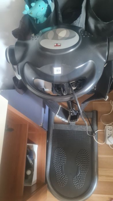 Aparat vibromasaj  cu benzi