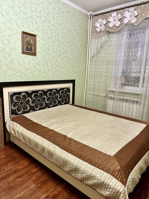 Продам спальный гарнитур в комплекте как на фото в хорошем состоянии