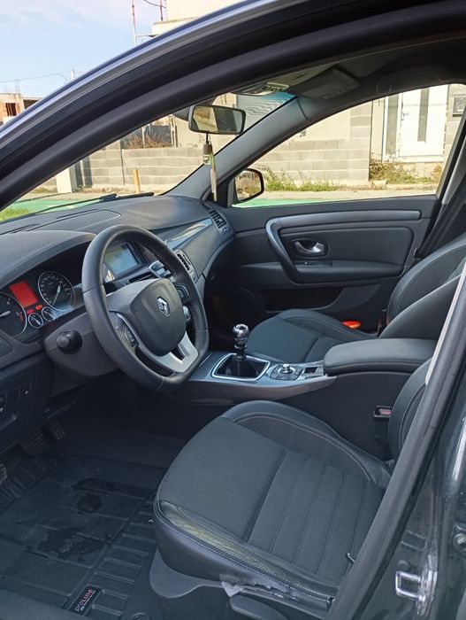 Vând Renault Laguna 2010 2.0 d 131cp