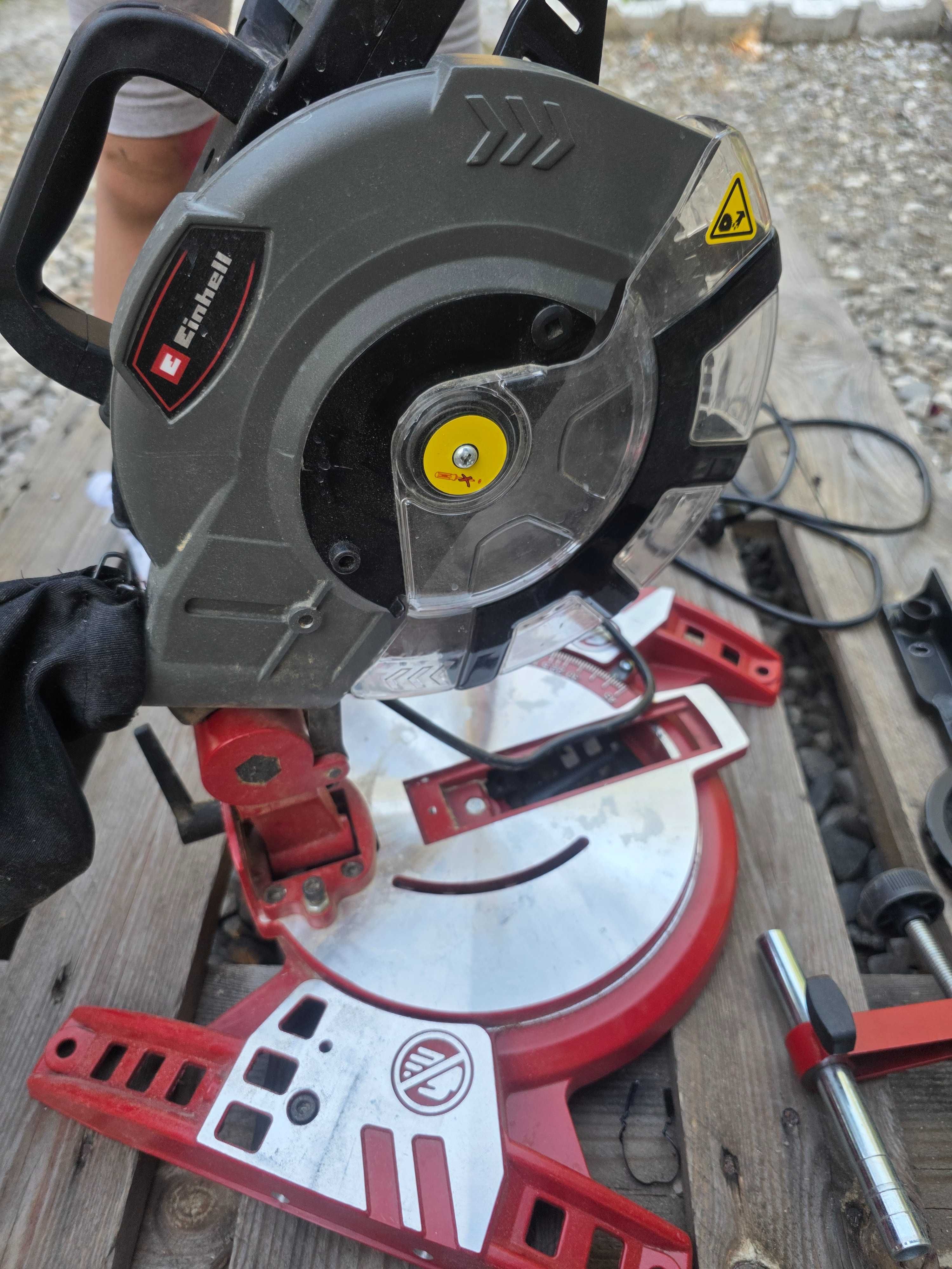 Debitor lemn Einhell TC-MS 2112 1400 W 5000 RPM