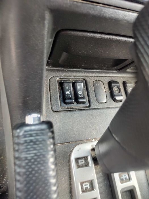 Vând sau schimb Mitsubishi Pajero 3,2