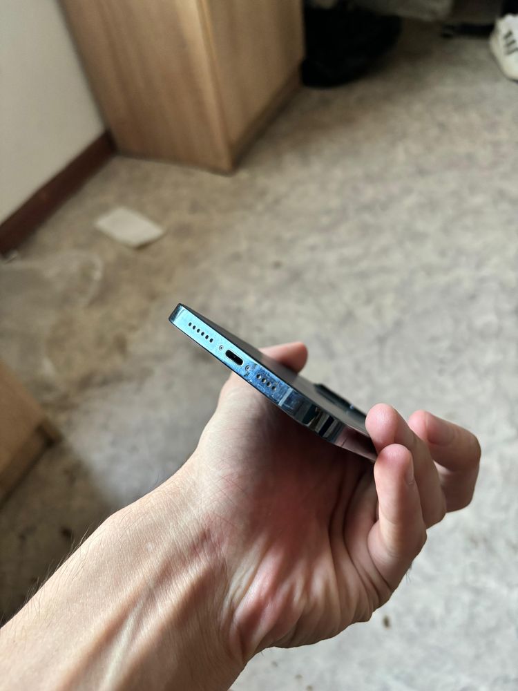 Продается Айфон 12 про макс
