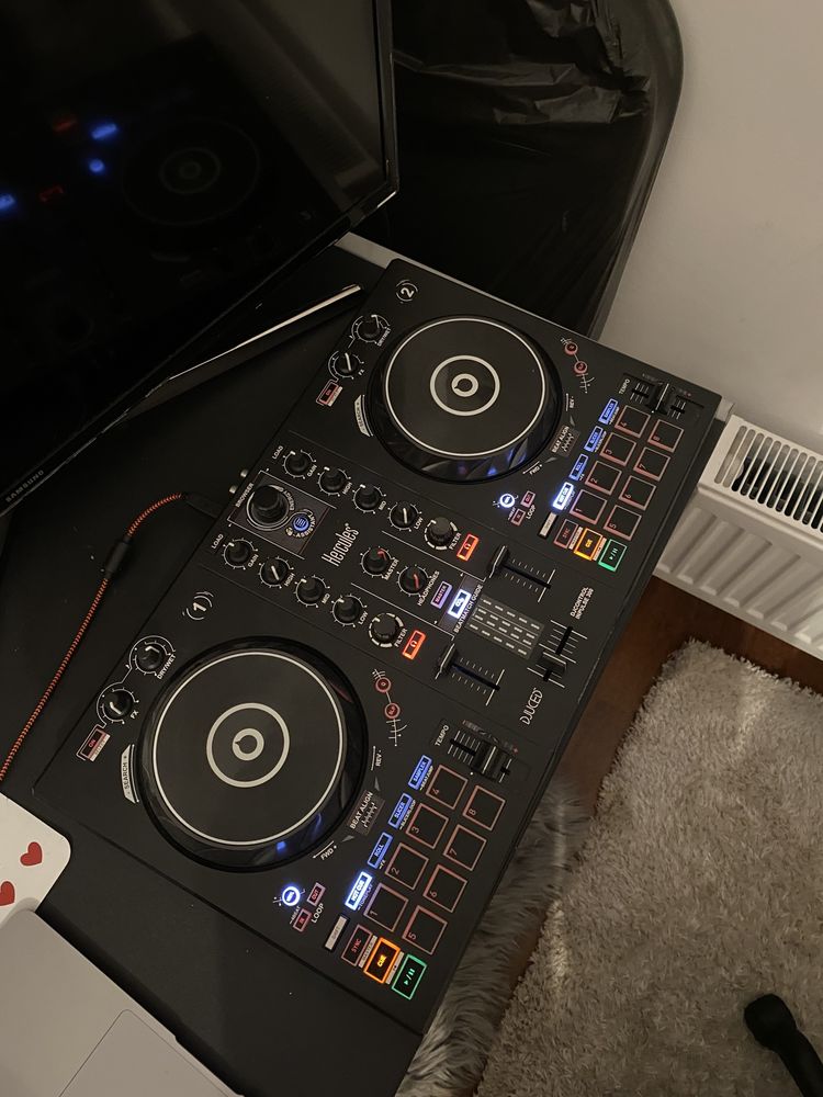 Consola DJ Hercules inpulse 300