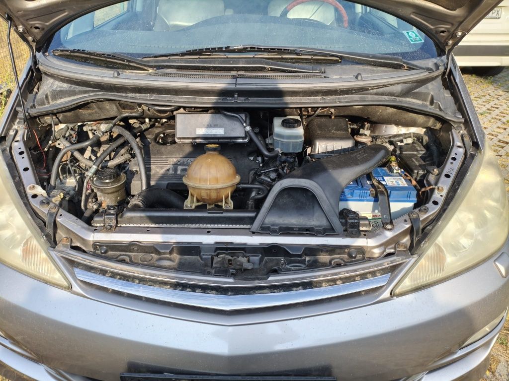 Toyota Previa 2.0 D-4D 2006 год. нов внос
