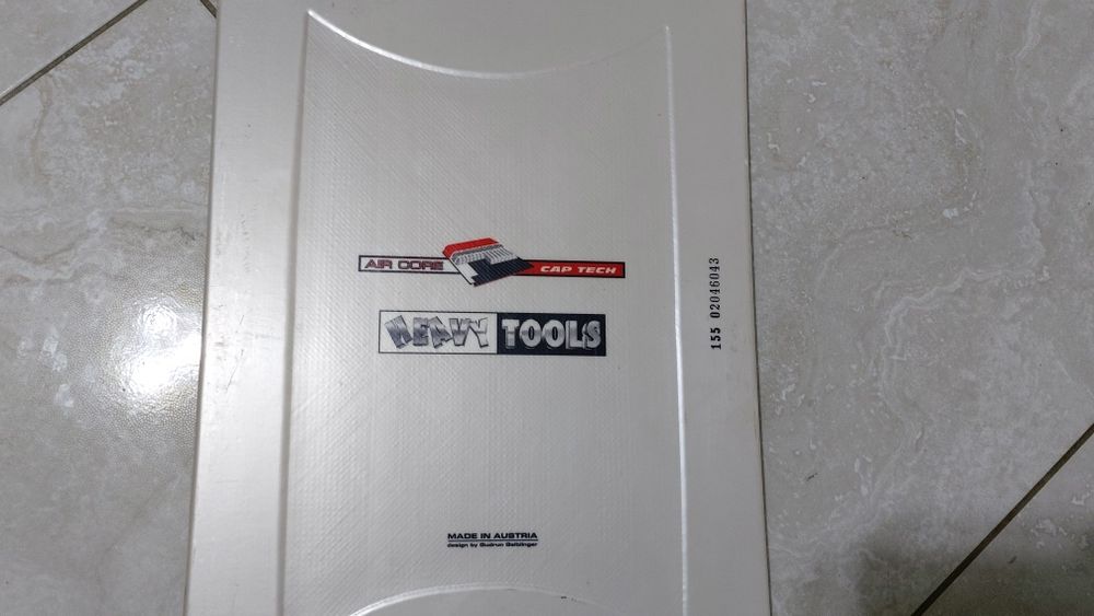 Placa snowboard Heavy Tools Flight triax 155 cm by Gudrun Geiblinger