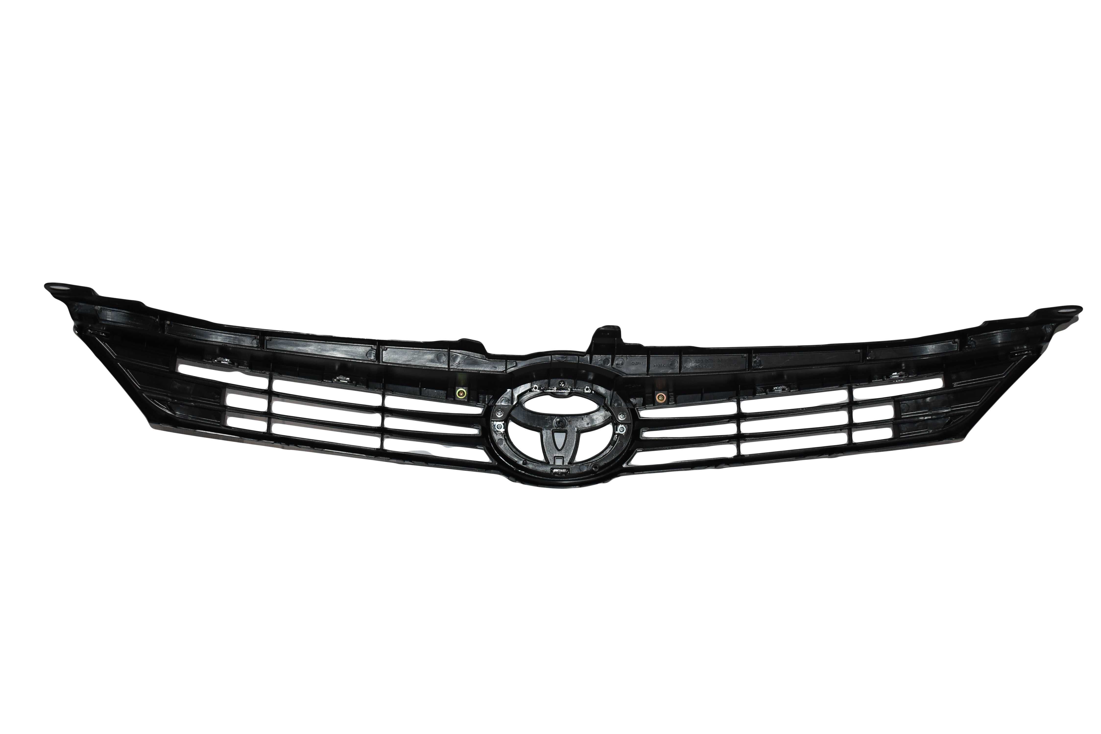 Решетка радиатора Camry V50 15-17