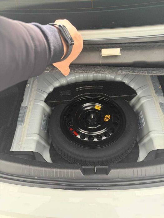 Срочно! Malibu 2 Premier 2020 Белый! 91 тыс км пробега! Чистая краска!