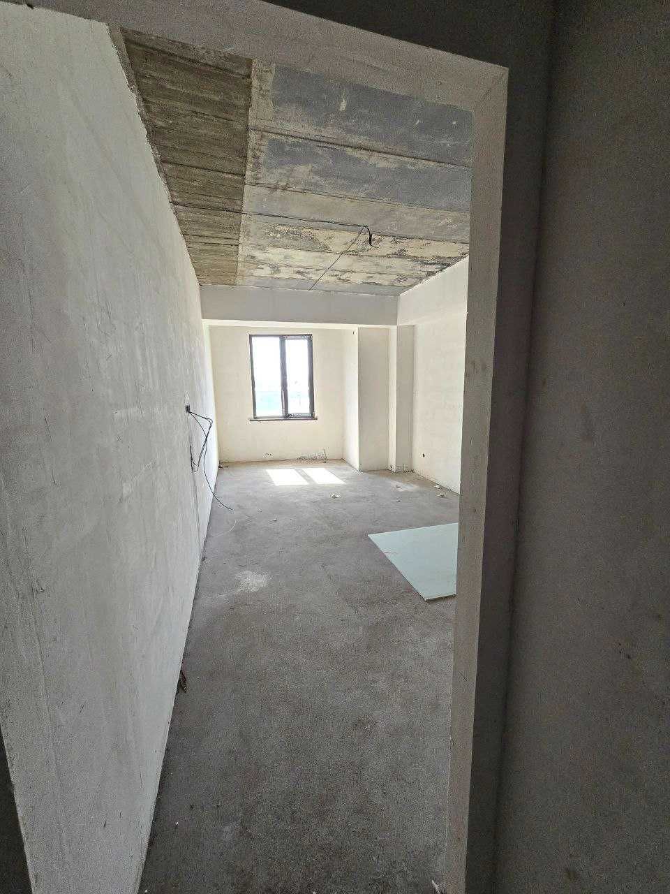 3х ком квартира. Прописка, метро максим горький 2 этаж