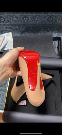 Pantofi stiletto So Kate 12 cm nude Christian Louboutin