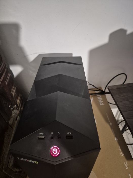 Vand pc gaming Lenovo NEG