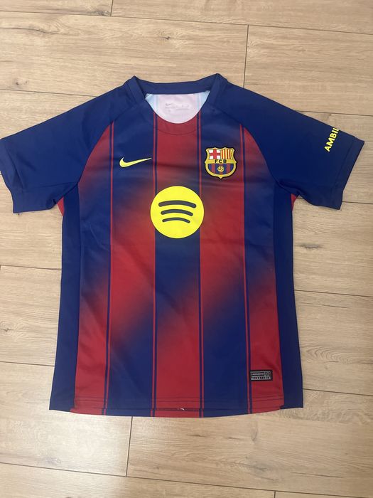 футбольные футболки