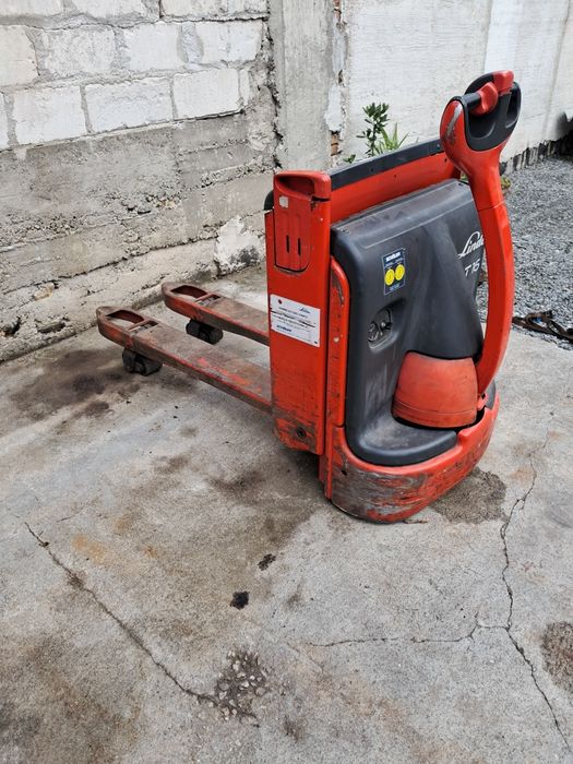 Vând lisă/liză transpalet electric Linde t16