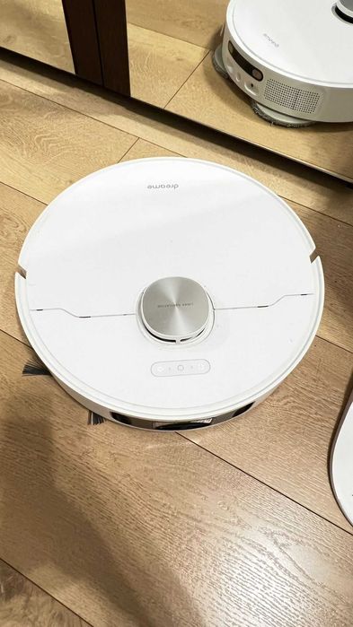 Aspirator robot dream