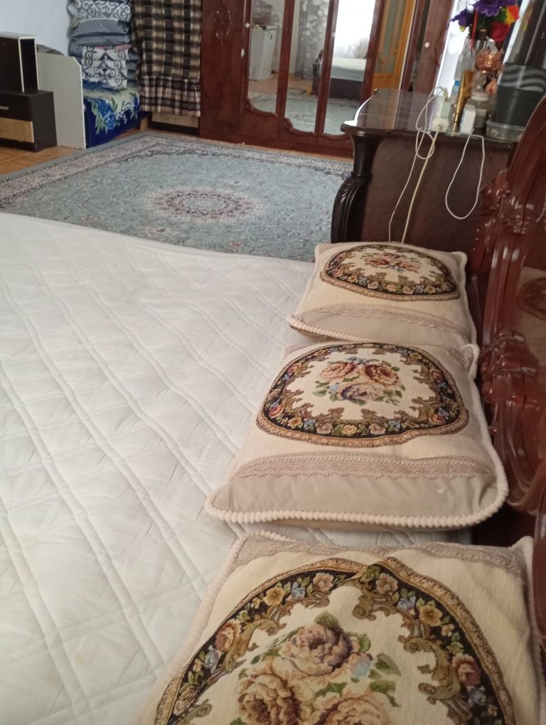 Продам дом, из 6-ти комнат.
