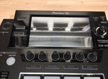 Sampler Pioneer DJS 1000 sequencer