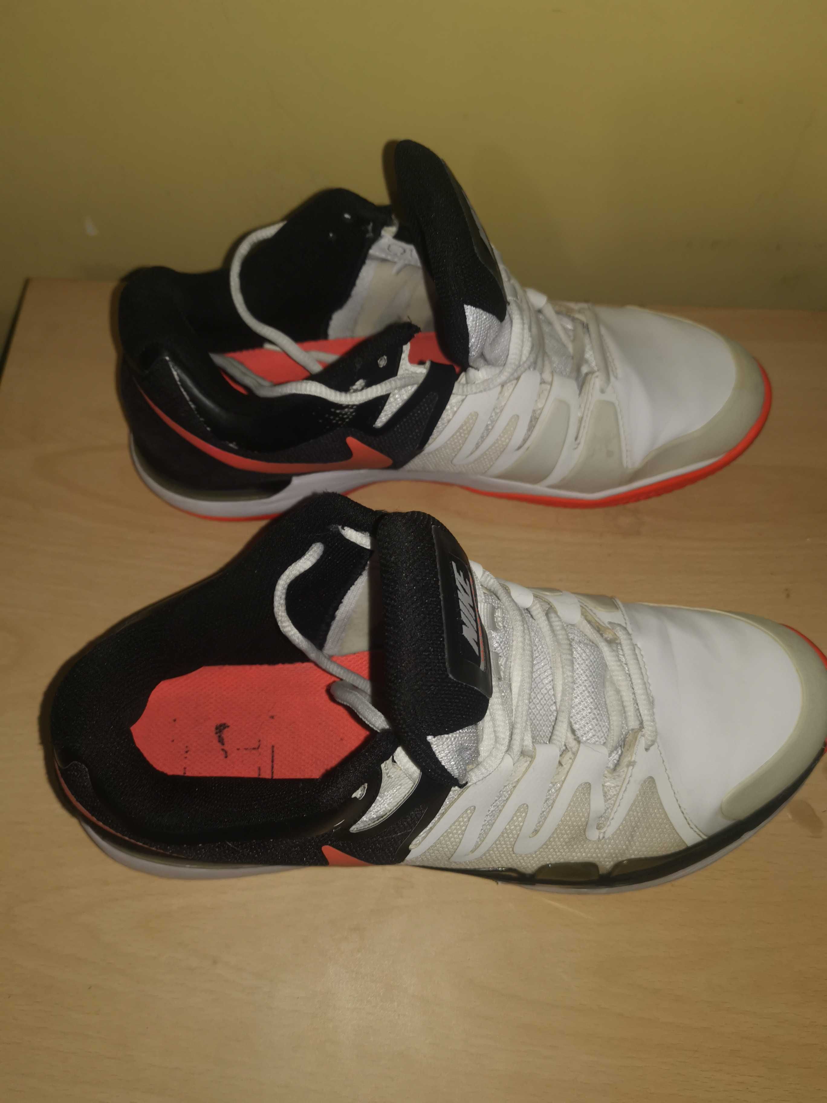 Маратонки NIKE Vapor 9.5 Tour номер 44  внос от Англия