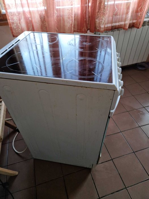 Печка  Indesit Модел: K3C51(W)