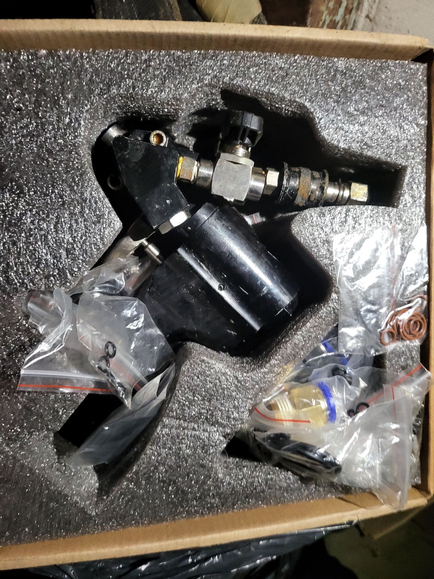 Pompa spuma poliuretanica ,compresor 270/5,5hp,Generator 70kw