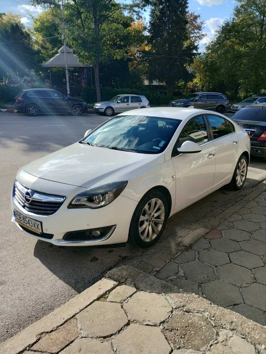 Opel Insignia 1.6 CDTI • Автоматик • 2016 г.
