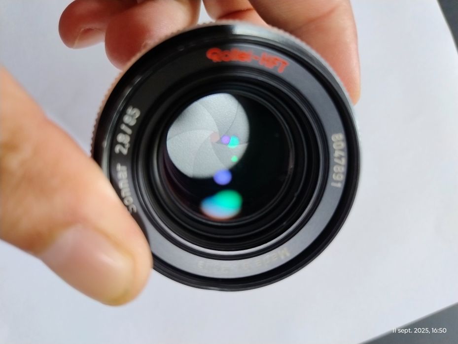 Obiectiv Rollei HFT Sonnar 85mm f2.8 montura M42 made in Germany