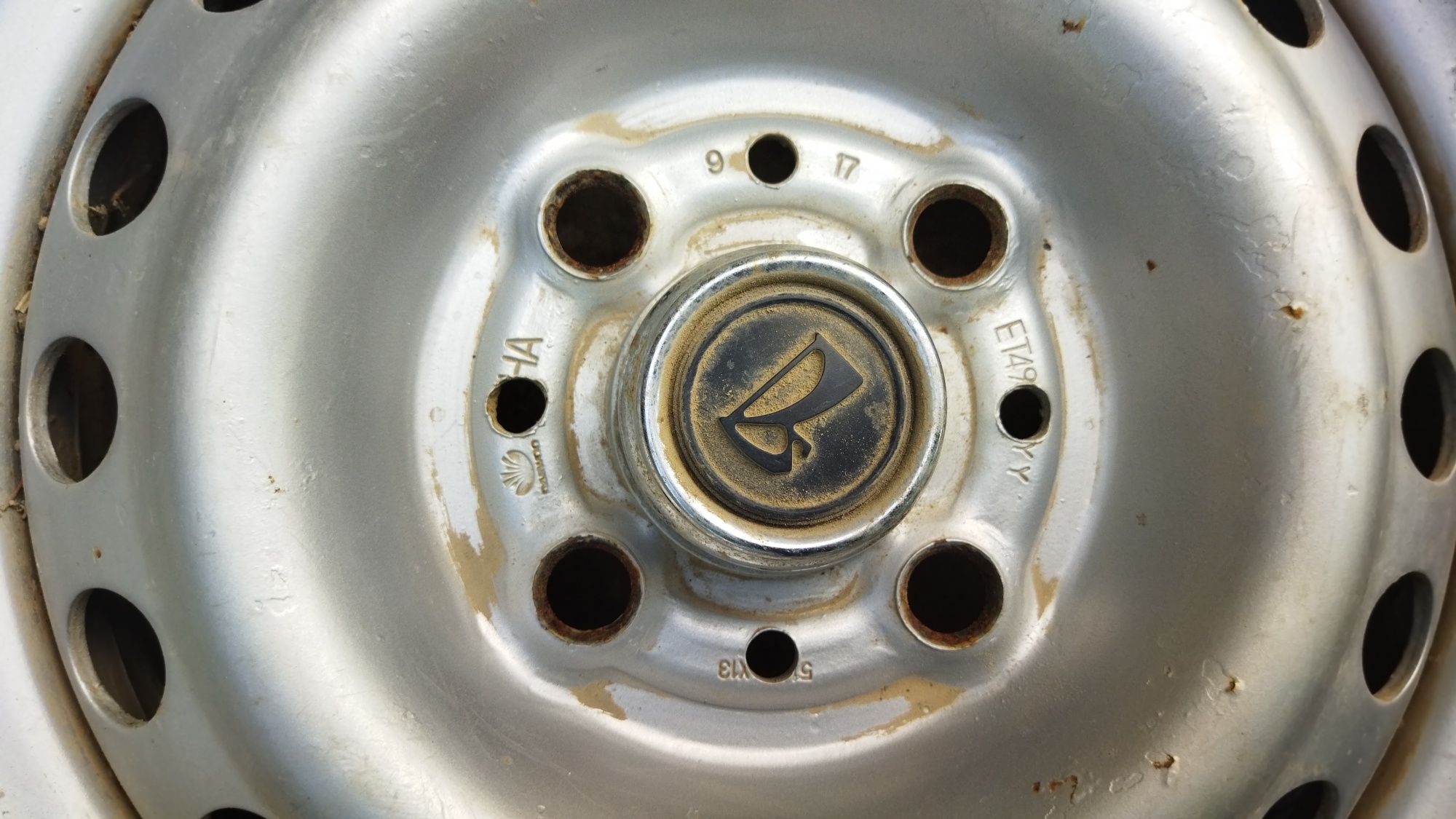R13 yevro diska lada vaz avtolarga tushadi