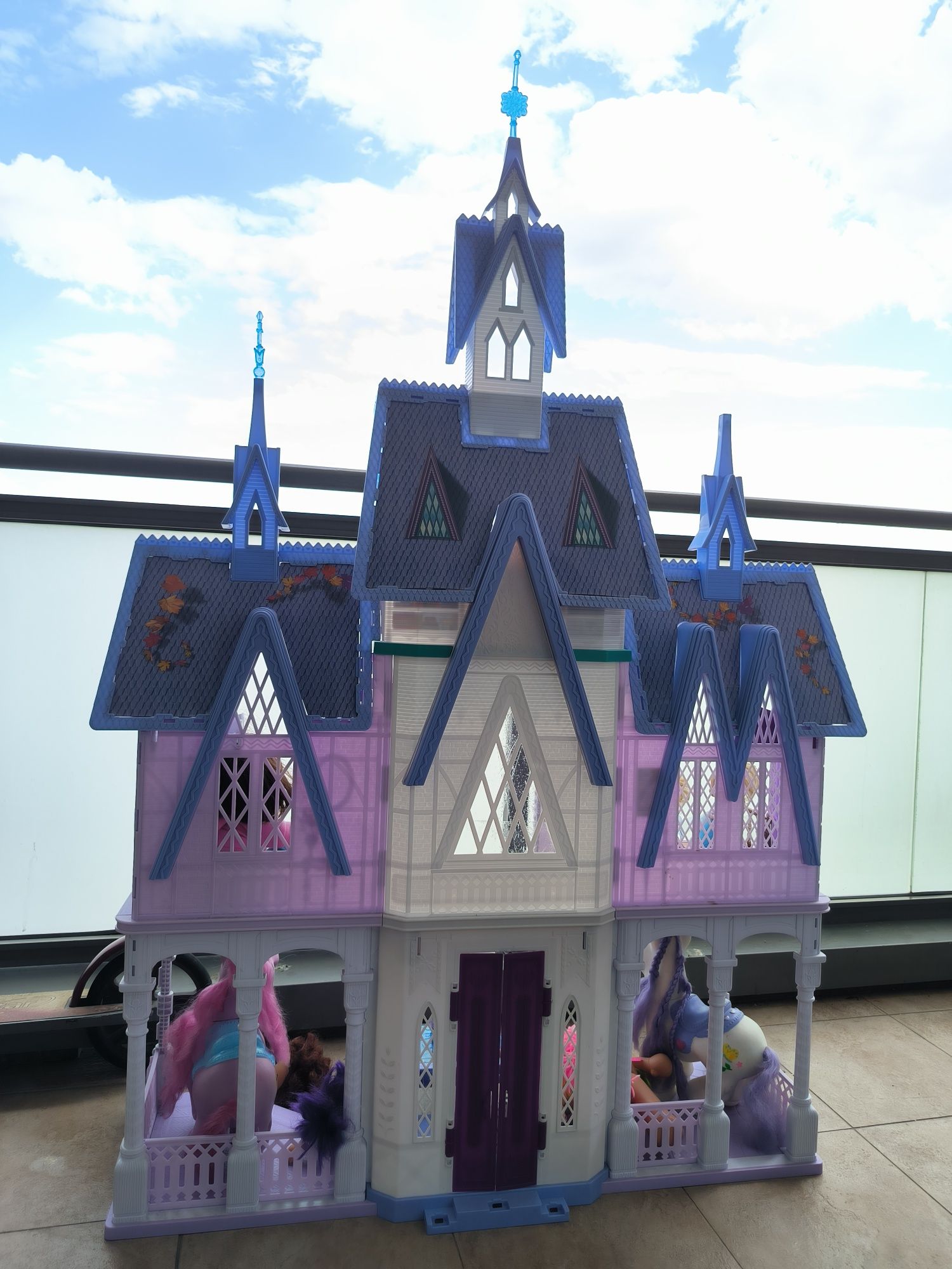Castel Disney Arandelle / Frozen / Elsa