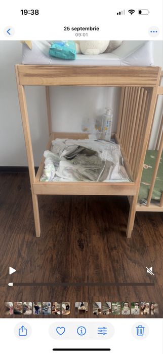 Patuț copil si masuță de schimbat cu spatiu de depozitare