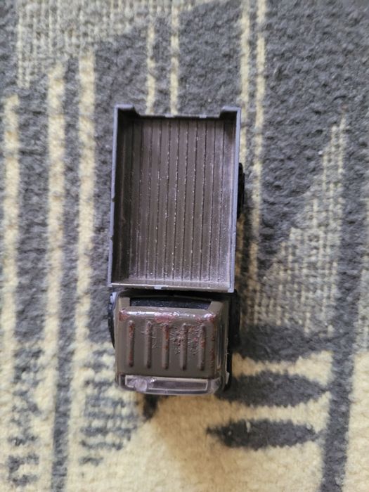 Mașinuța tablă tonka 50 lei