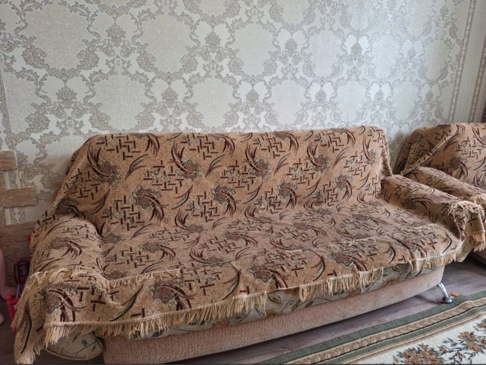 Продам диван и 2 кресла