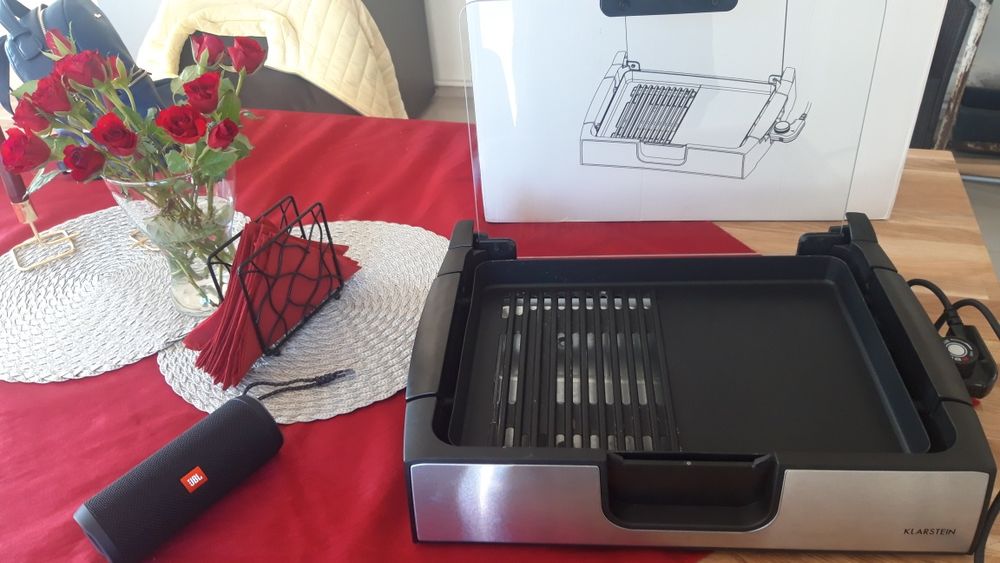 Grill Klarstein negru